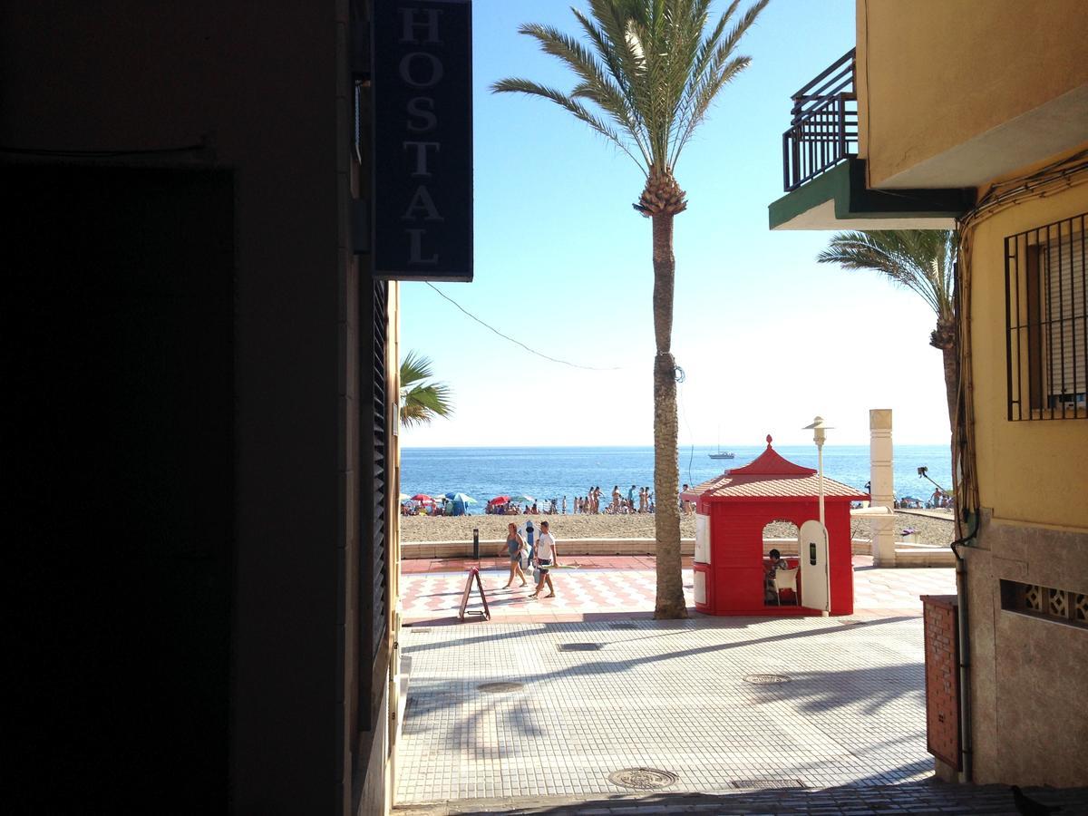 Hostal Delfin Verde Almería Dış mekan fotoğraf